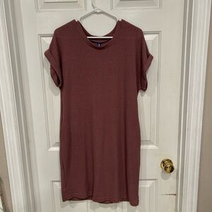 Elegant Ribbed Mauve Mini Dress
